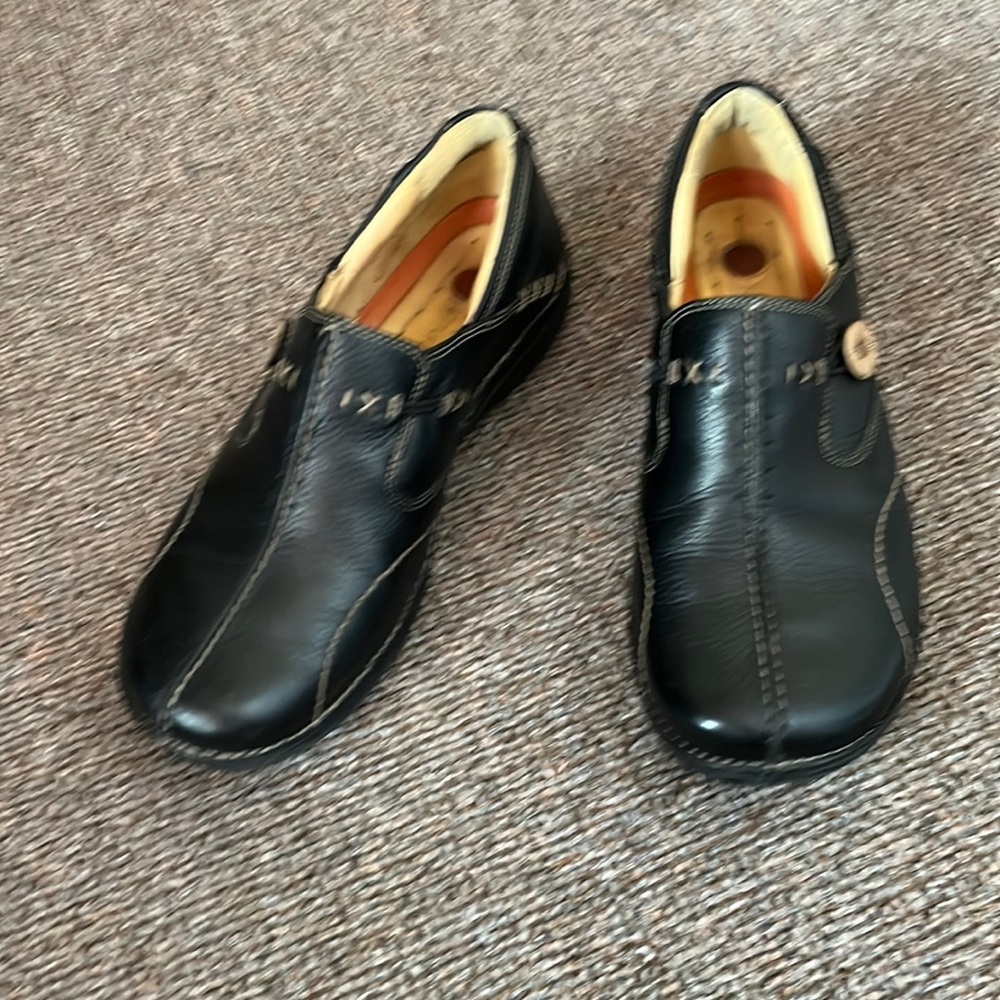 Clarks Black Leather Slip-On Casual Loafers with Button Accent